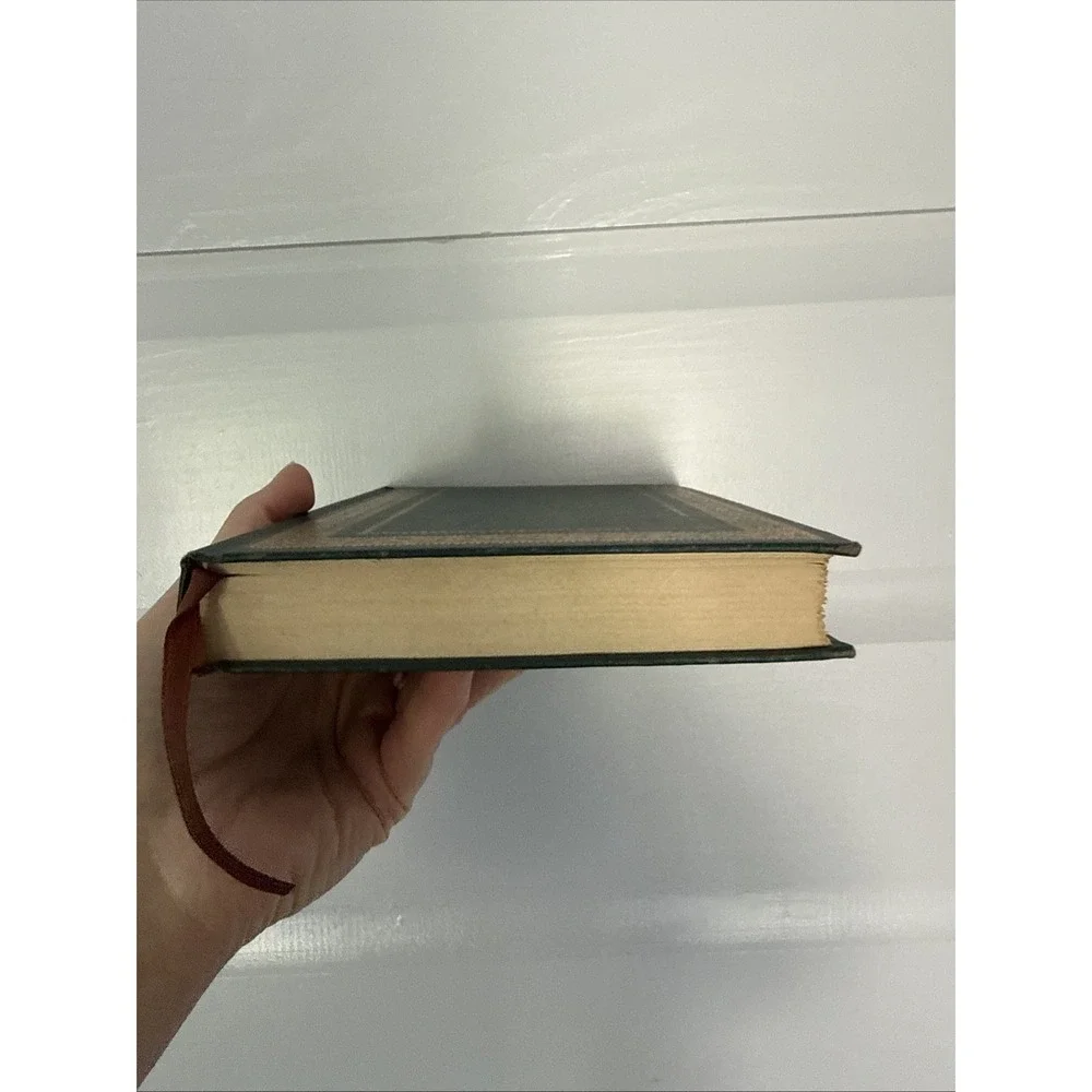 Alice's Adventures in Wonderland Through the Looking-Glass Intl Collectors Book
